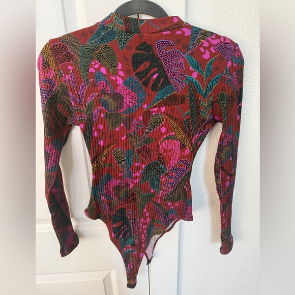 Farm Rio Long Sleeve Bodysuit - Size S - Picture 4 of 4